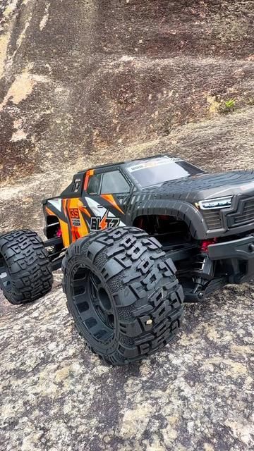 TK12 1/10 Scale RC Monster Truck – Ultimate Adult Toy & Model