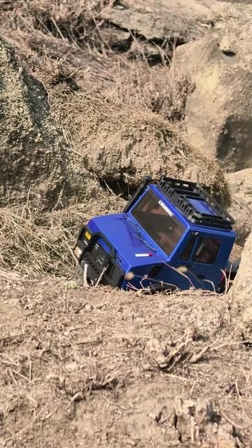 CrossRC Big Elephant Crawler - No Hill Climb Challenge