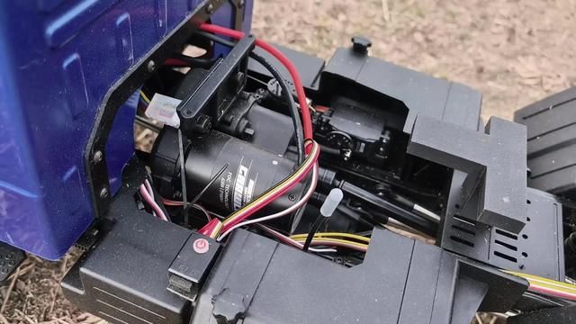 CrossRC Buffalo 6x6 First Run - Gearbox Noise Issue